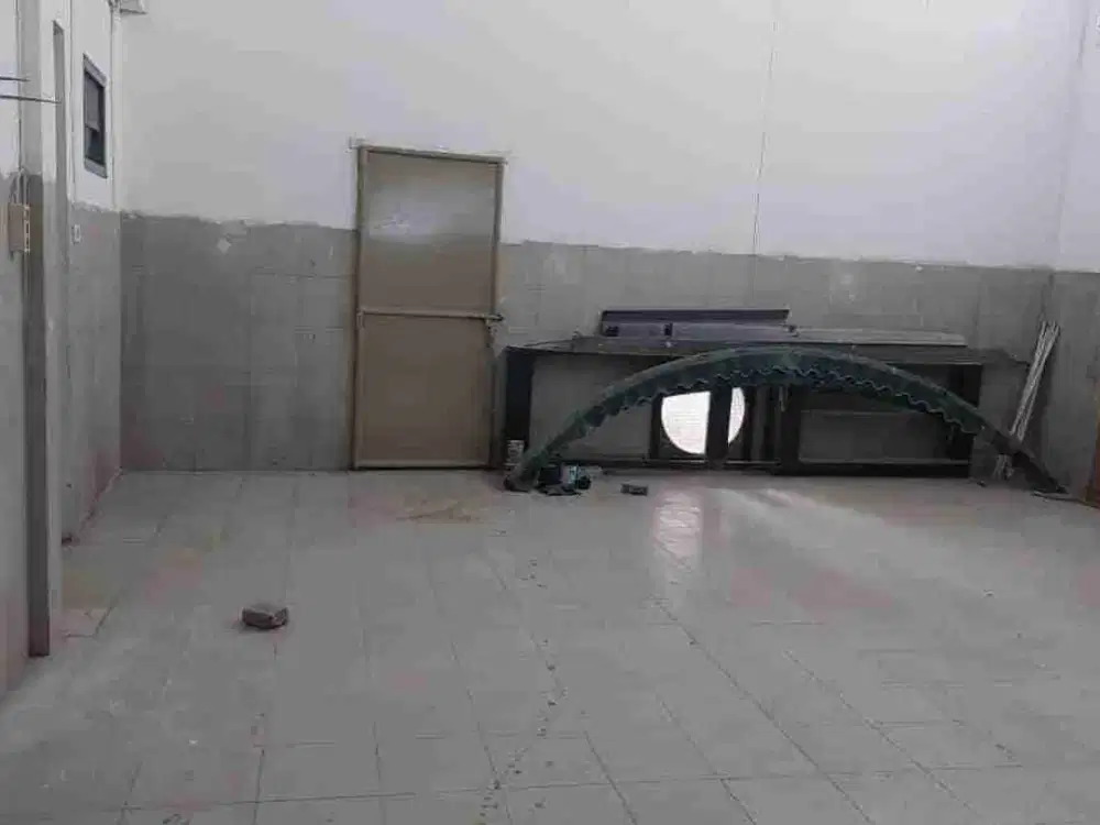 Di Sewakan Rumah Di Gubeng Kertajaya