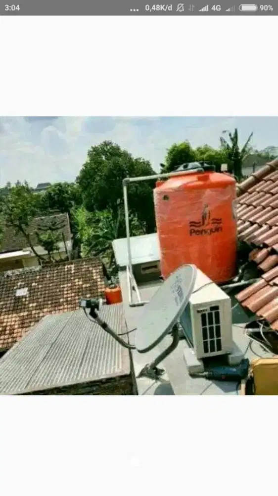 Kondisi tandon air kotor dan berlumut