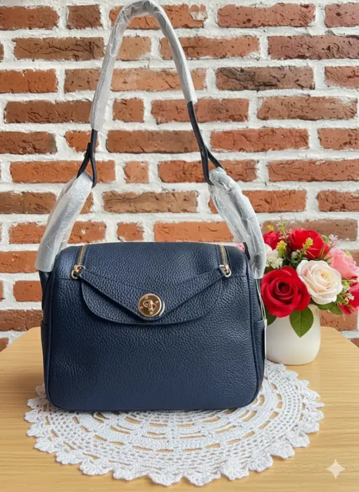 Lowongan Admin Online Shop