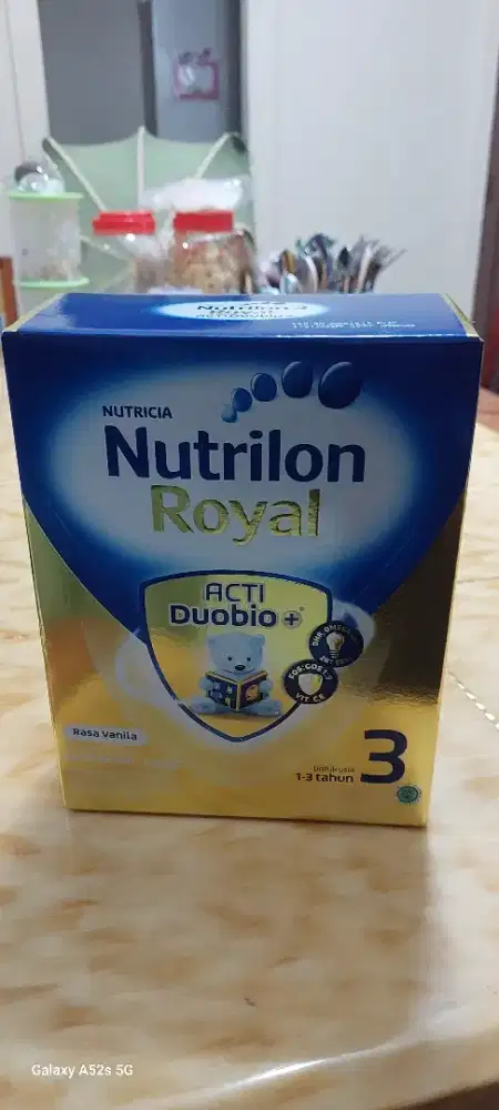 Susu Nutrilon Royal 3 rasa Vanila