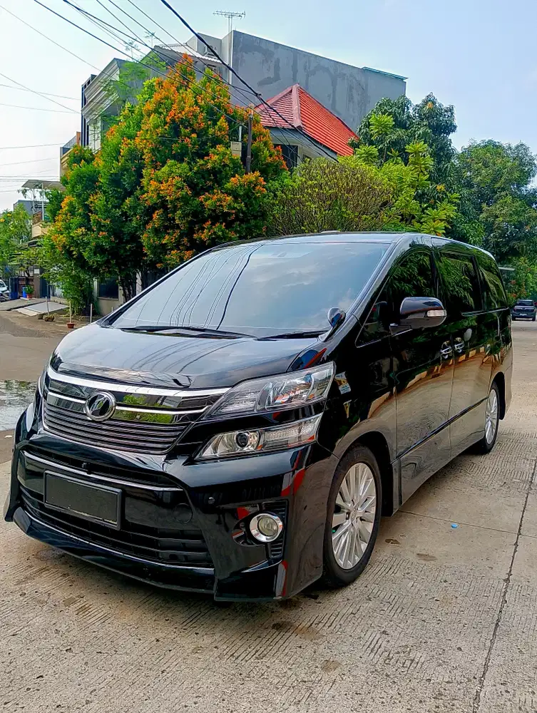 Toyota Vellfire 2013 Bensin