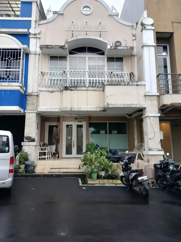 Termurah! Turun Harga Mendekati Njop Ruko Di Plaza Amsterdam