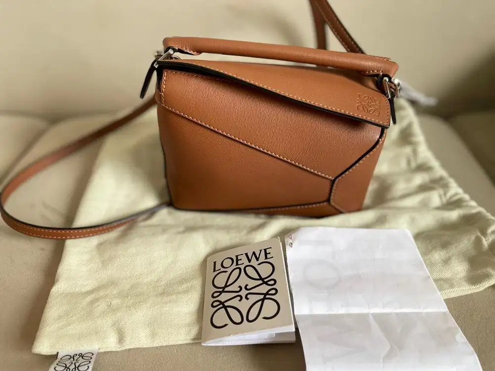 loewe mini puzzle tan