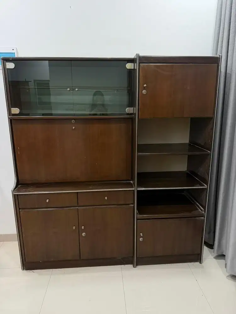 Lemari barang2 furniture kayu jati asli