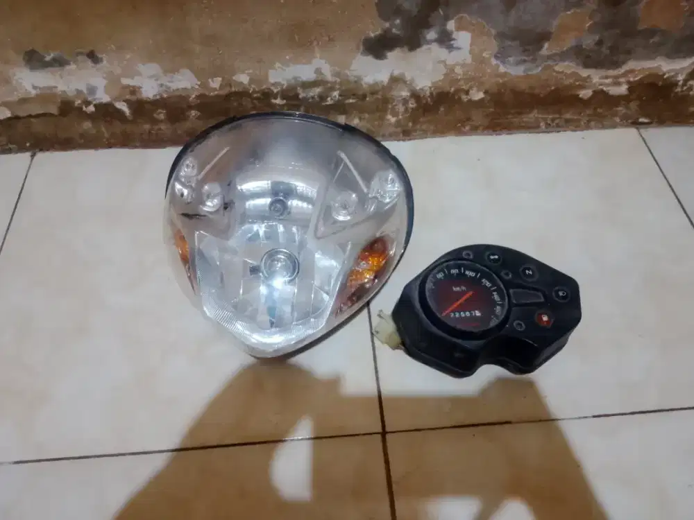 Part Kawasaki athlete lampu depan dan spidometer