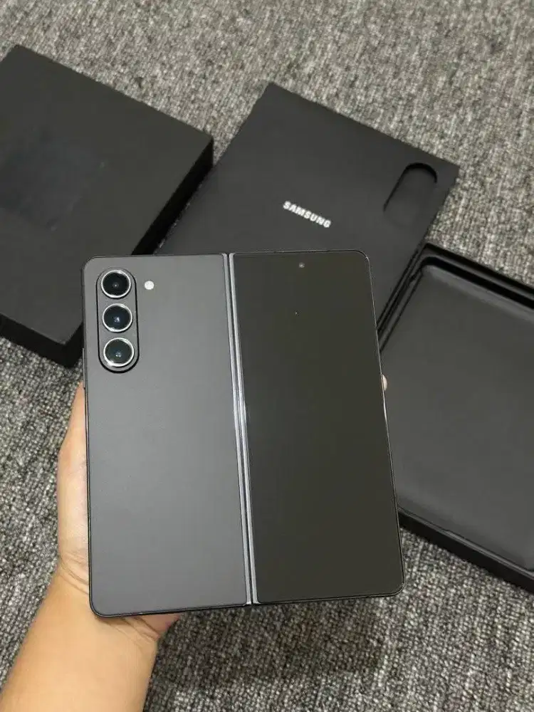 Samsung Z Fold 5 12/512 Resmi Sein