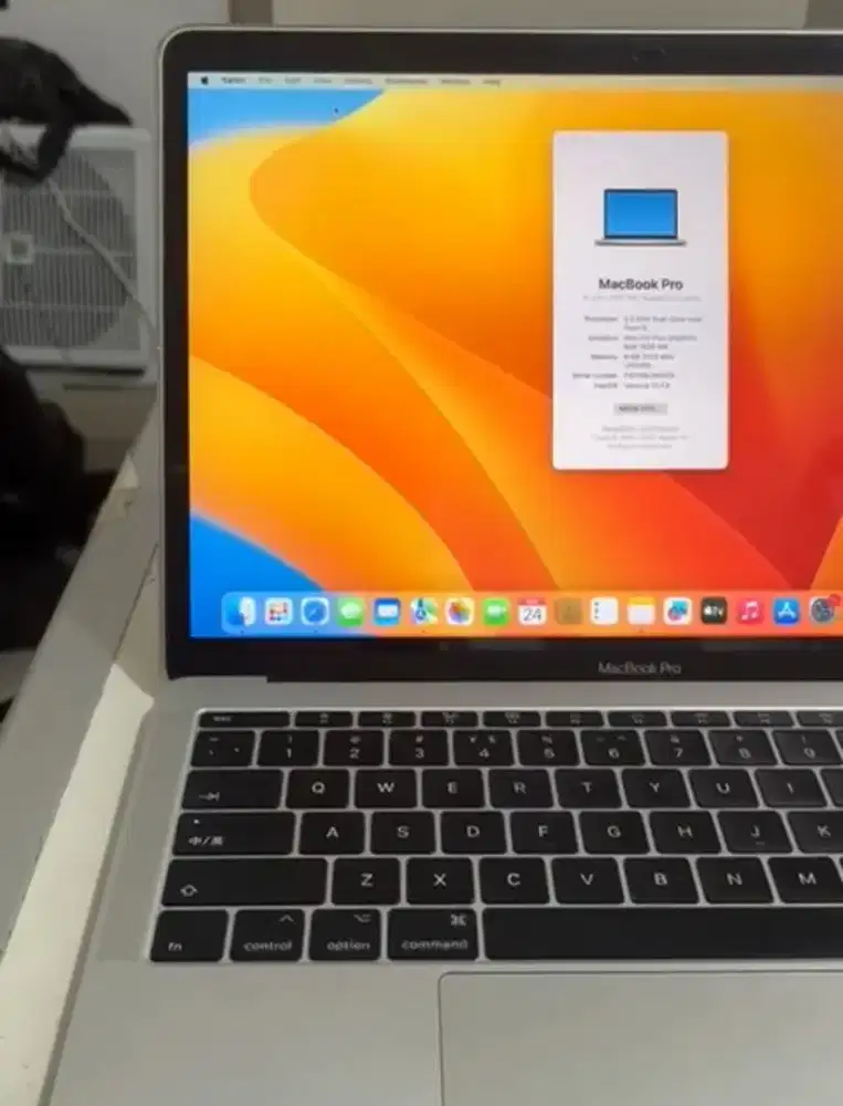 MACBOOK PRO 13 INCH 2017 (pembelian 2019)