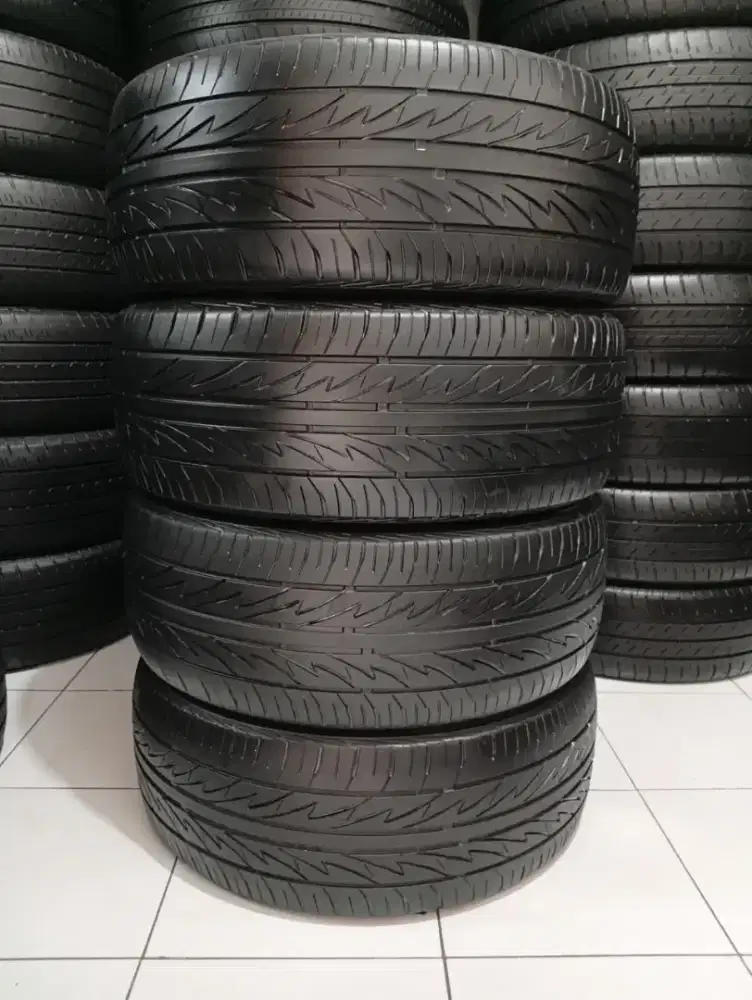 Ban Bridgestone Techno Sports 215/45 R17 Nik2024