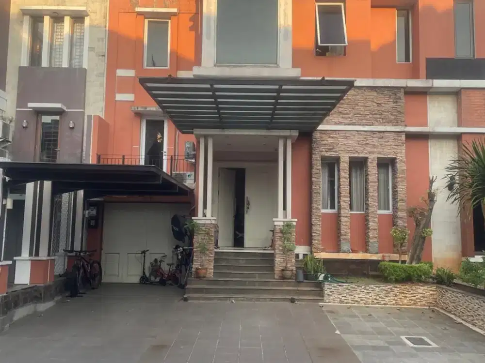 DIJUAL RUMAH GADING PARK VIEW DEKAT MALL GADING EKSKLUSIF JRG ADA HRG MENARIK