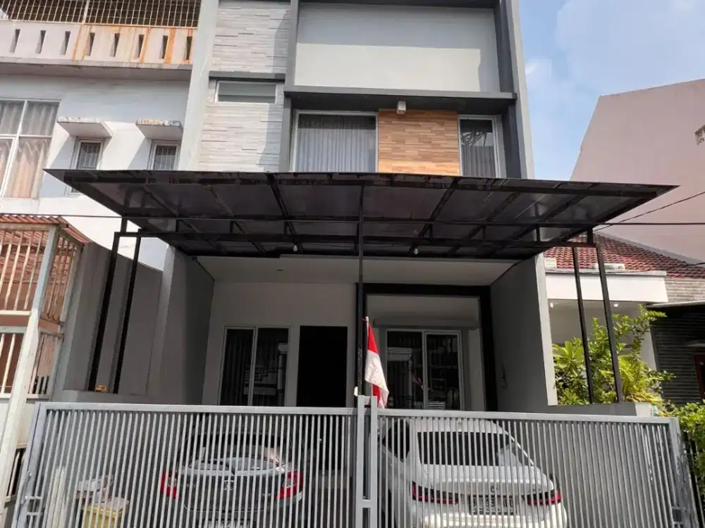 DIJUAL RUMAH BAGUS MINIMALIS KOMPLEK HIBRIDA JANUR ASRI KELAPA GADING UKU 6X15 HDP UTARA 2 LT