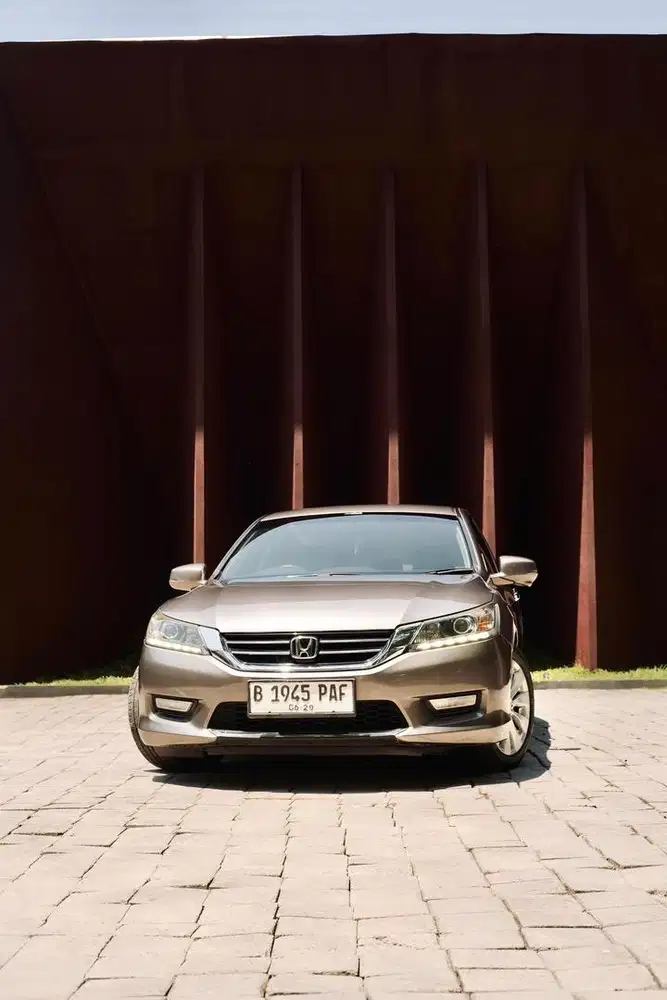 CASHH HONDA ACCORD CR 2 VTI 2013 2.4 A.T ISTIMEWA