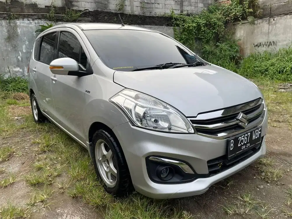 ertiga gx manual mt 2016 km low