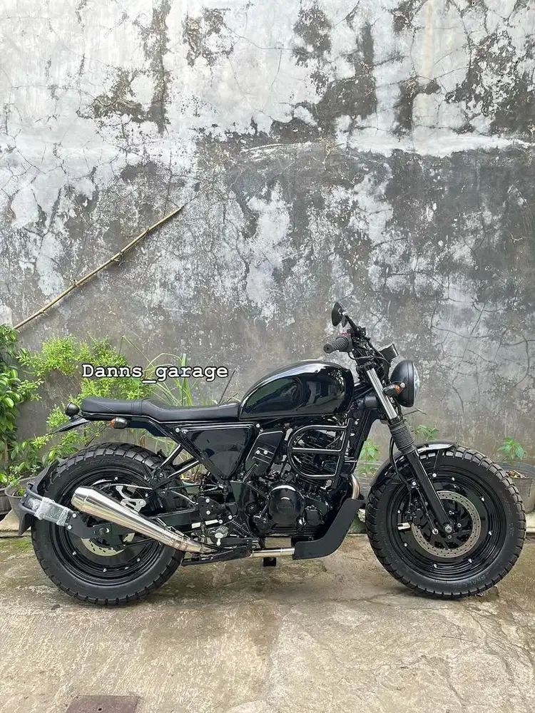 Motor custom scrambler