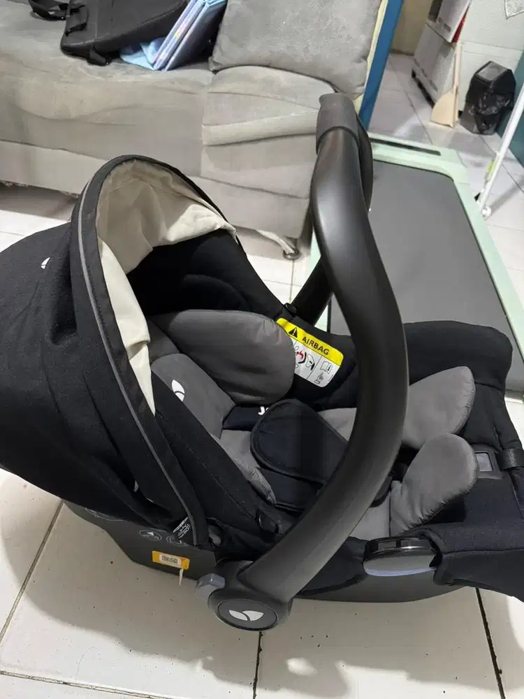 Tempat Carseat bayi