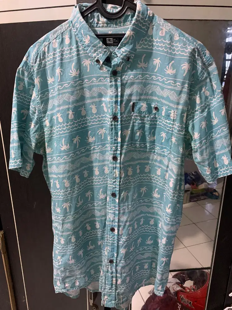 Kemeja Ripcurl pria