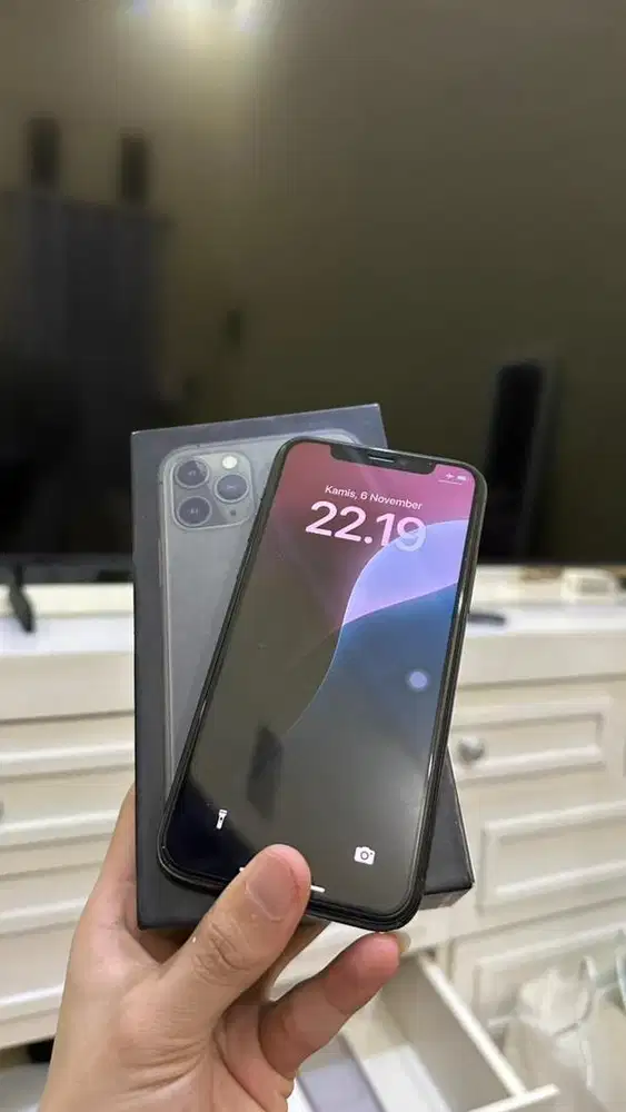 Jual iphone 11 pro ram 256 warna gey inter beacukai lengkap masih ori
