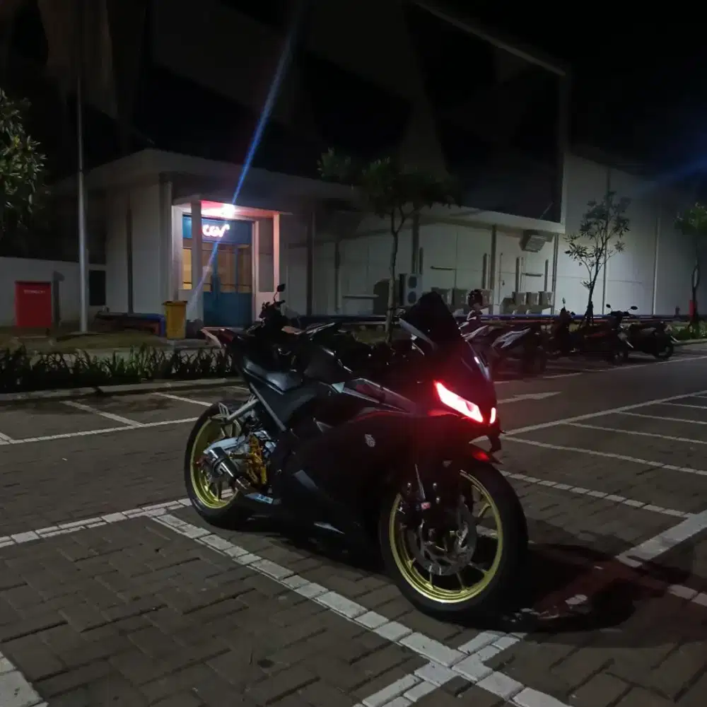 Jual bu yzf r15 v3