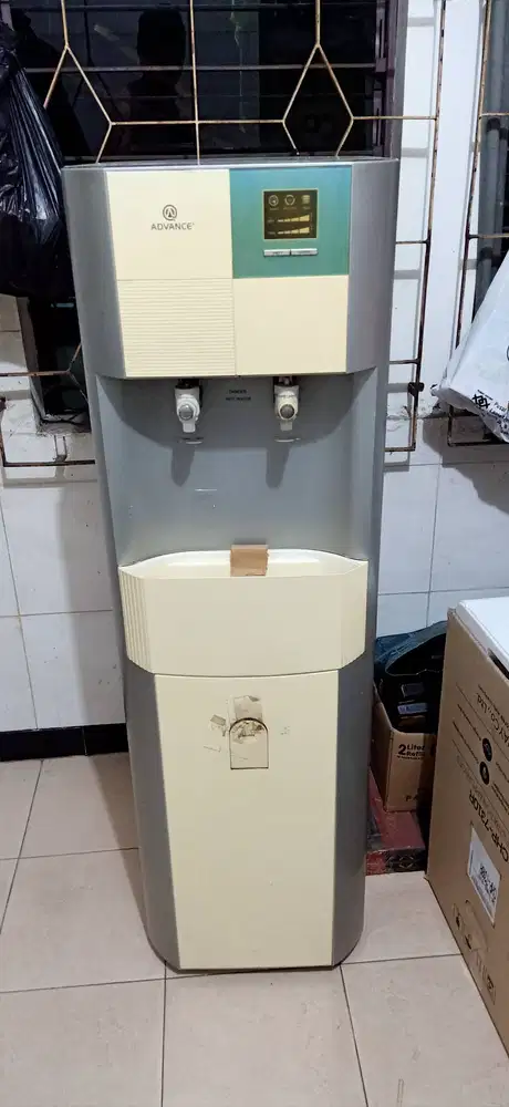 Dispenser merk advance