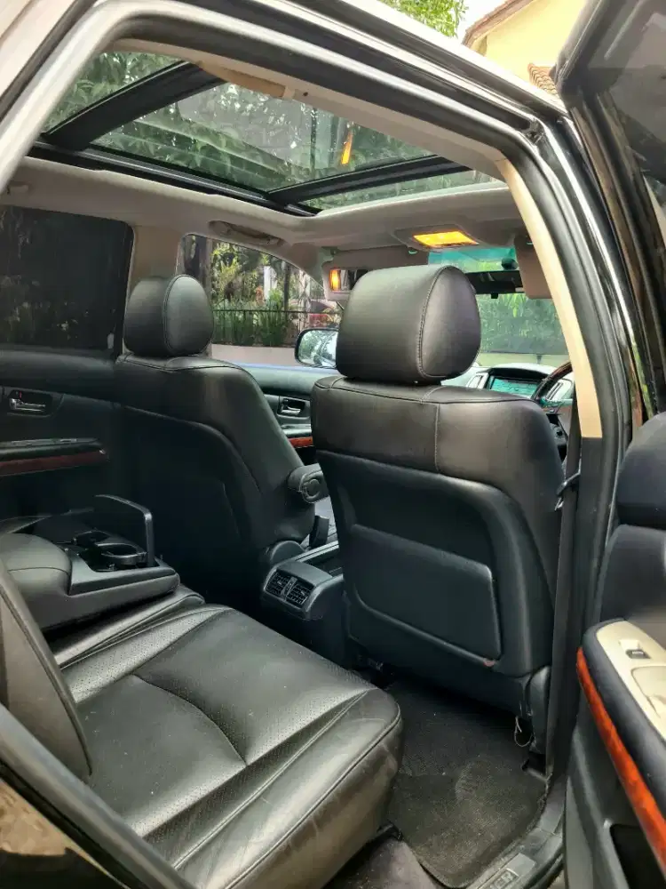 TERMURAH Harrier 2.4 Hitam 2005