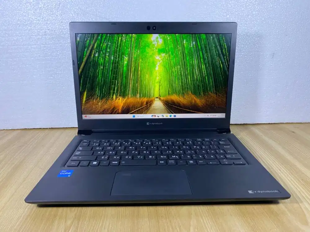 Toshiba Dynabook S73/HS | Core i5-1135G7 | RAM 8GB | SSD 256GB
