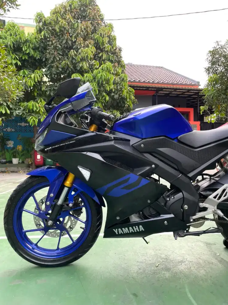 R15 V3 2019 km 3rb
