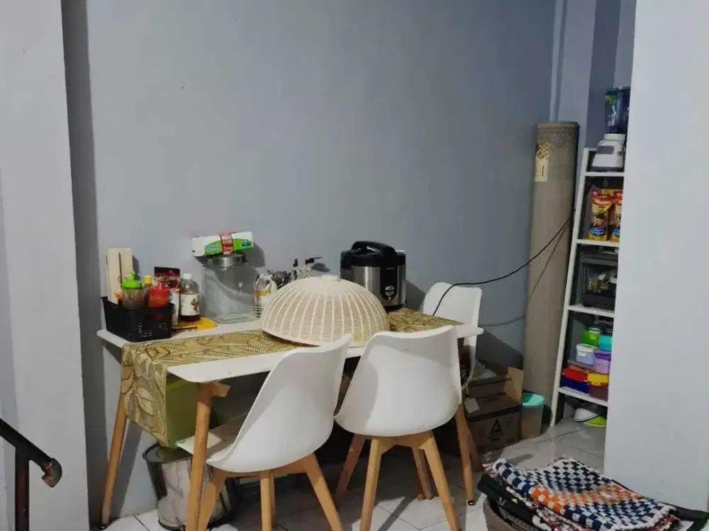 Dijual Rumah 1¼ lantai, di Pulogebang Permai