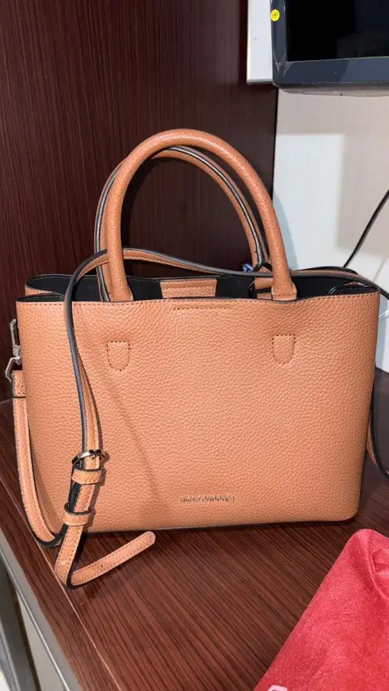 Tas Hush Puppies wanita original store bekas pemakaian