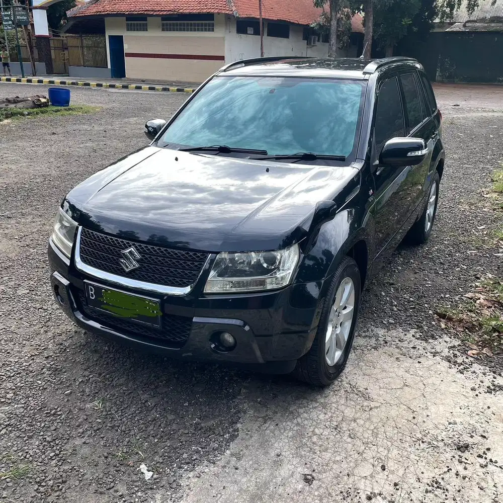 Grand Vitara 2.4 2010 A/T Full Service Record Suzuki