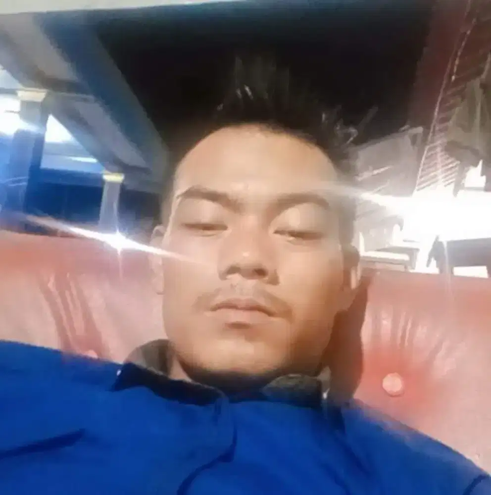 Saya sedang mencari pekerjaan SUPIR