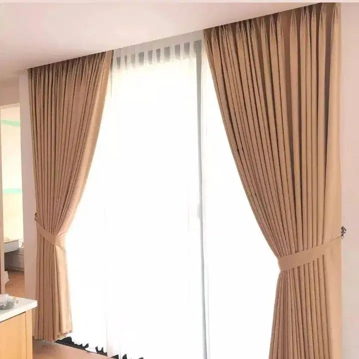 Pesan Gorden Blackout Pasang Sekat Klinik Hordeng Pintu Gordyn Vitrase