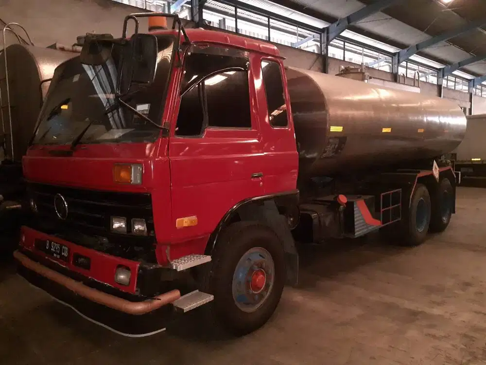 Dijual Truk Tangki Nissan CDA12 [1993]