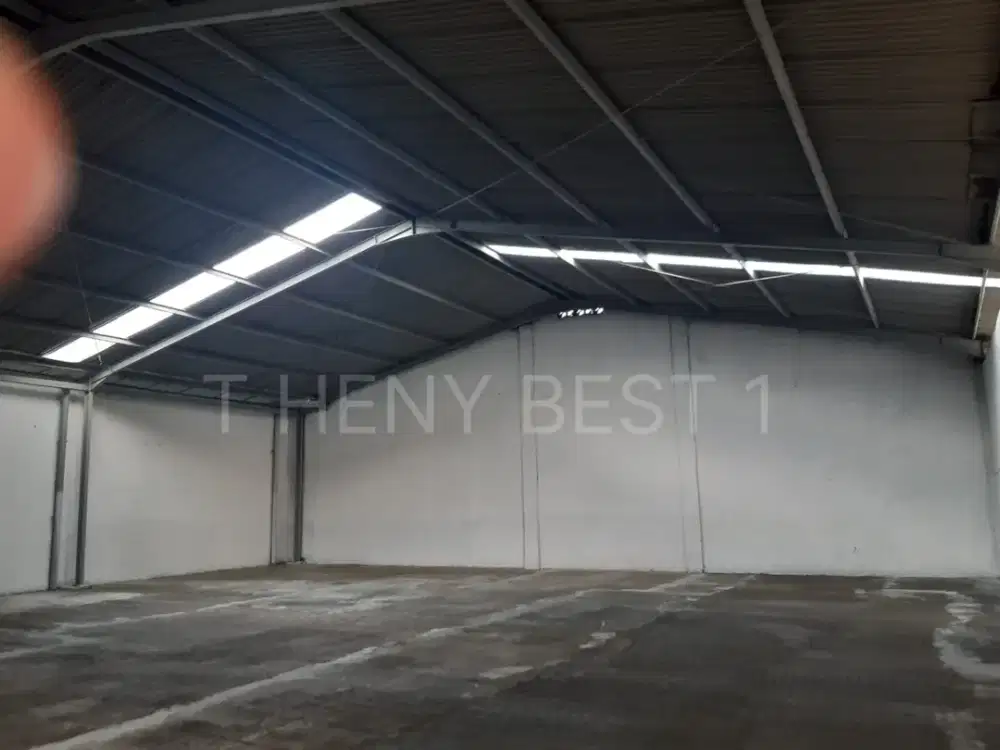 GUDANG STRATEGIS AKSES KONTAINER LOKASI PREMIUM KIARACONDONG