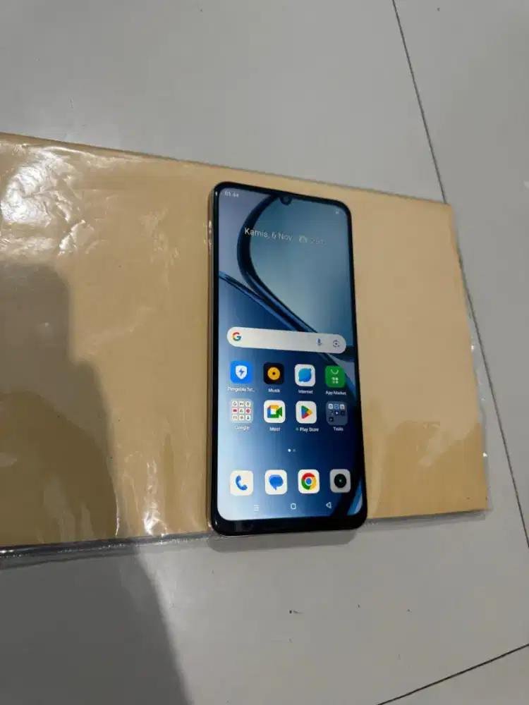 REALME C61 8/128 resmi super mulus