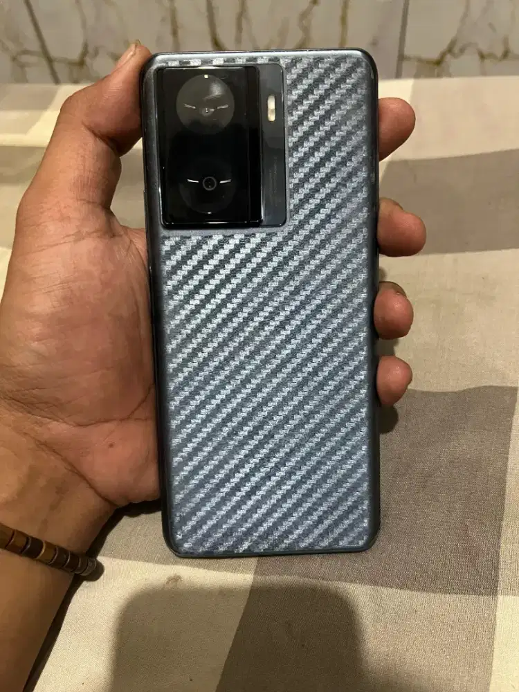 Vivo Iqoo Z7x 5g 8+8/256 Fullset