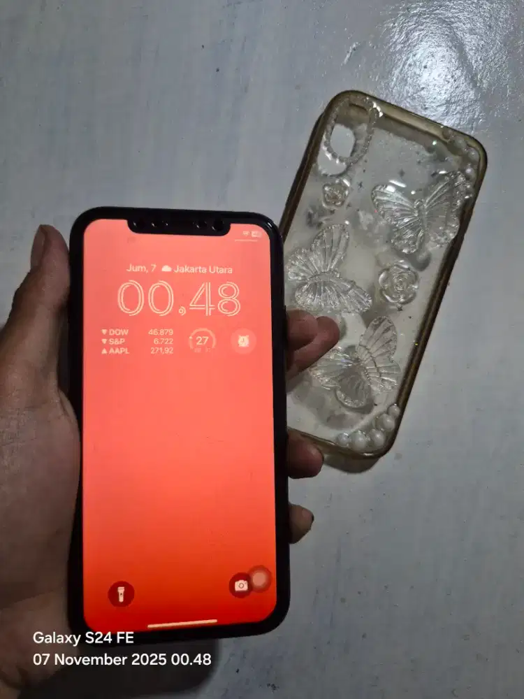 iPhone XR 64GB WIFI ONLY