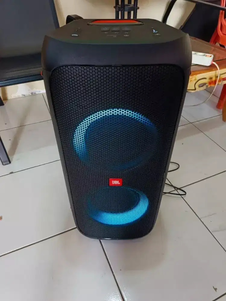 JBL partybox 320 speaker serbaguna versi2 310