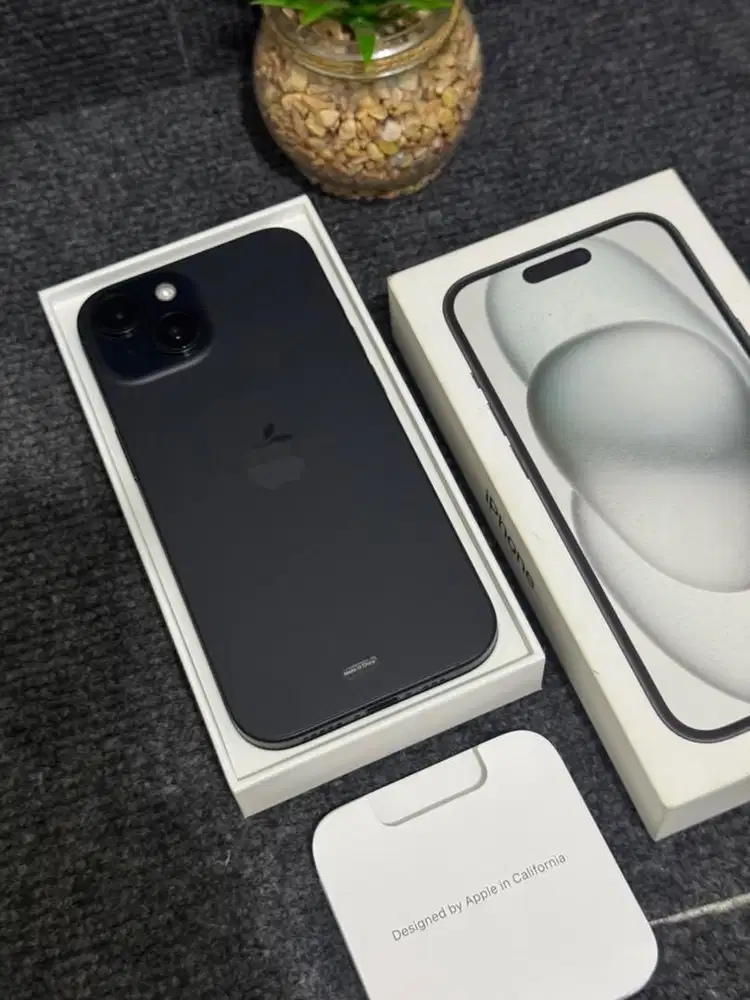 Iphone 15 128Gb IBox On Garansi panjang