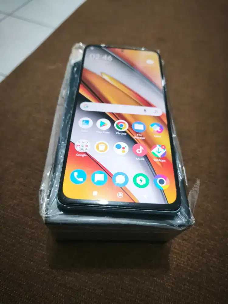 Poco F3 5G. Ram 8/256