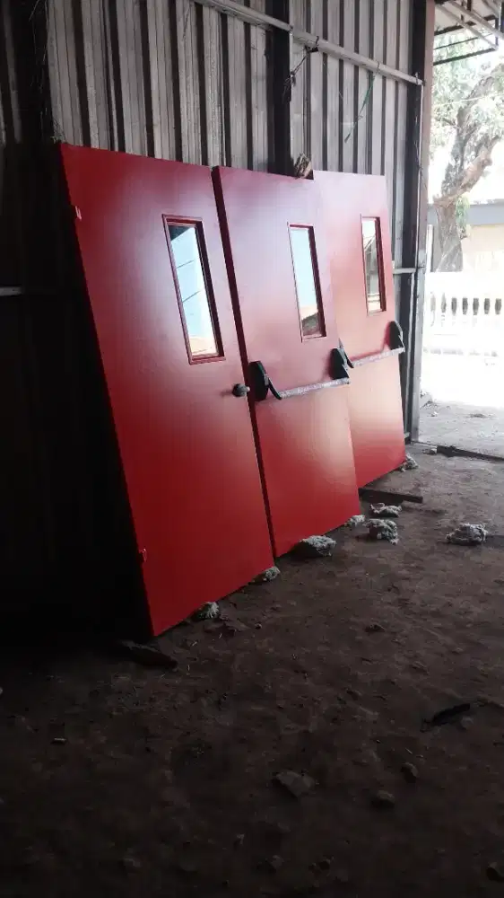 Pintu Darurat / Pintu Besi / Pintu Tahan Api