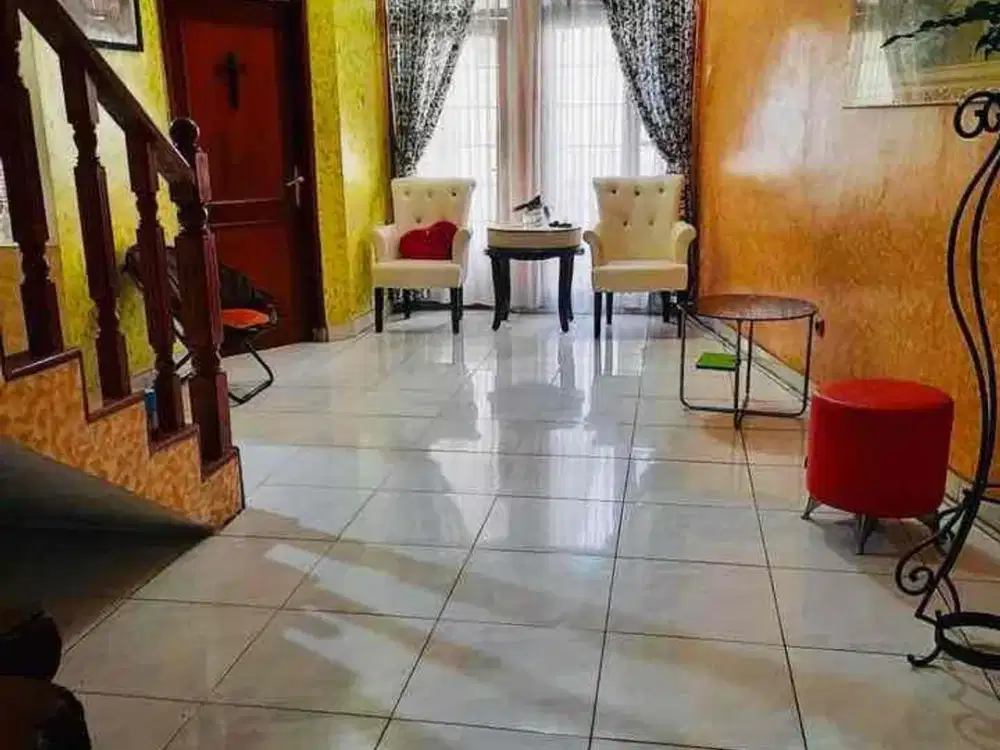 Dijual Rumah Taman Bougenville Jatibening Caman Lt 225 m2