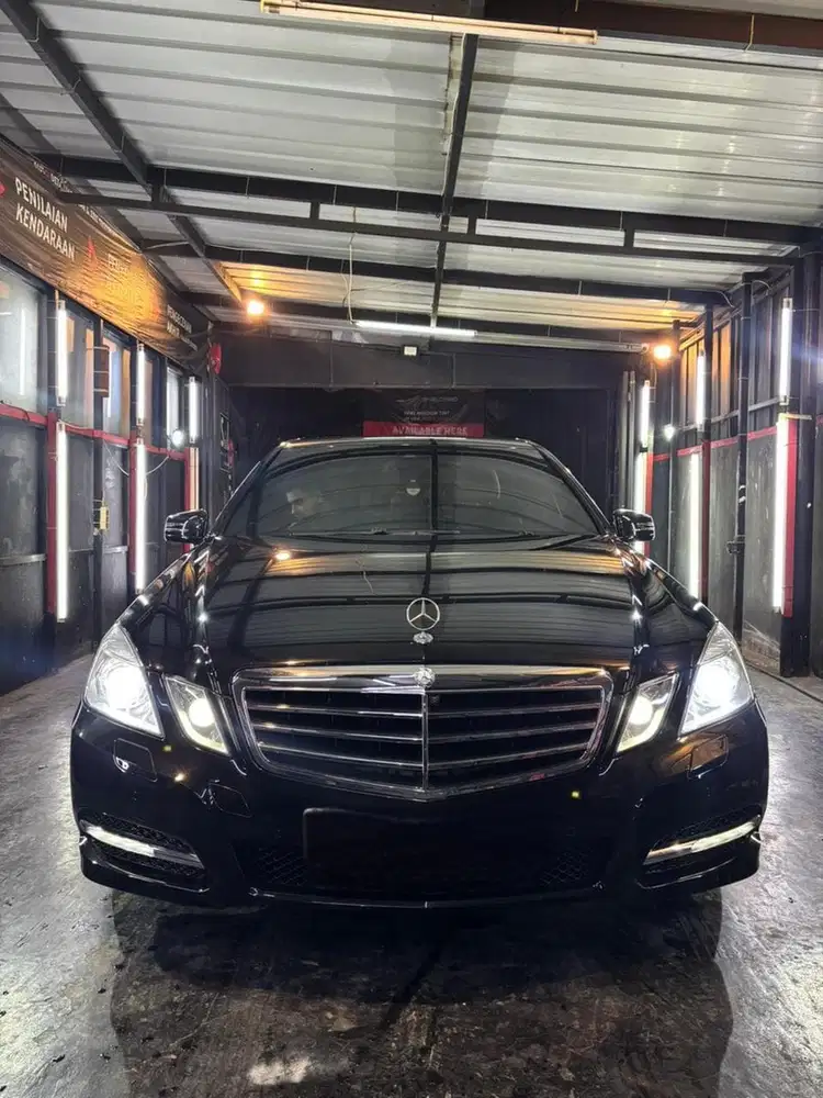 Mercedes-Benz E250 2014 Bensin