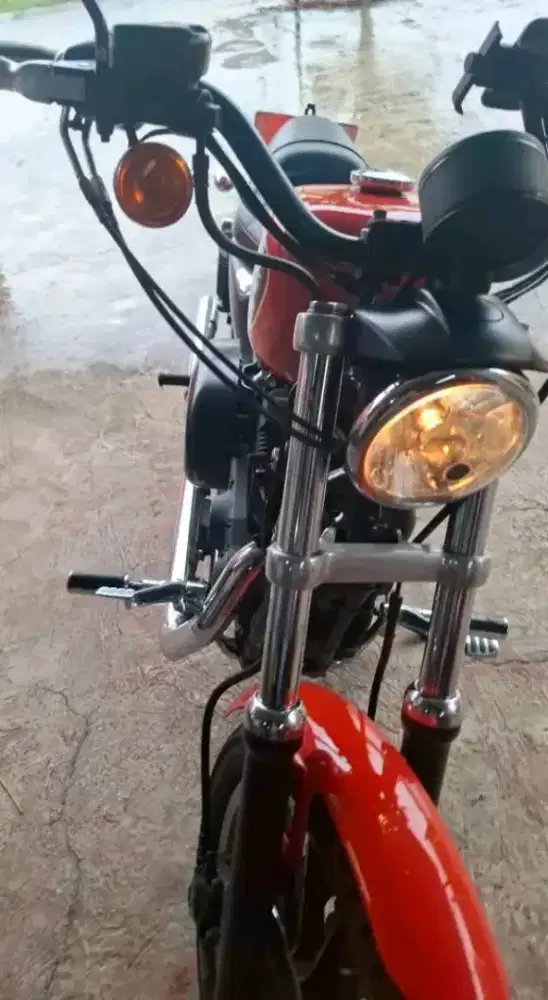 HD Sportster XL 883r tahun 2008