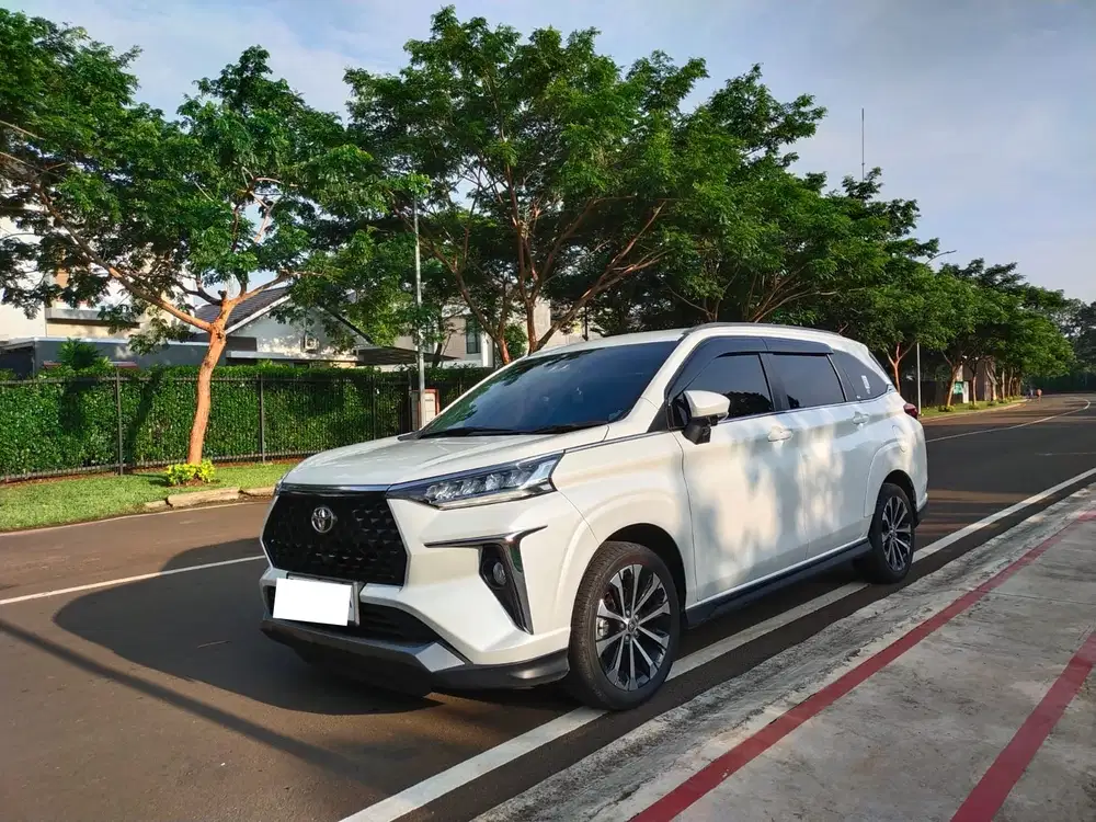 Toyota VELOS Q AT TSS 2022