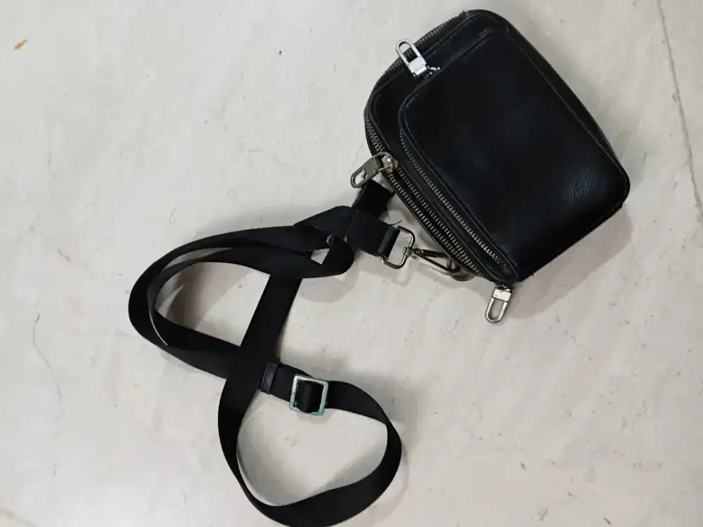Tas/sling bag zara
