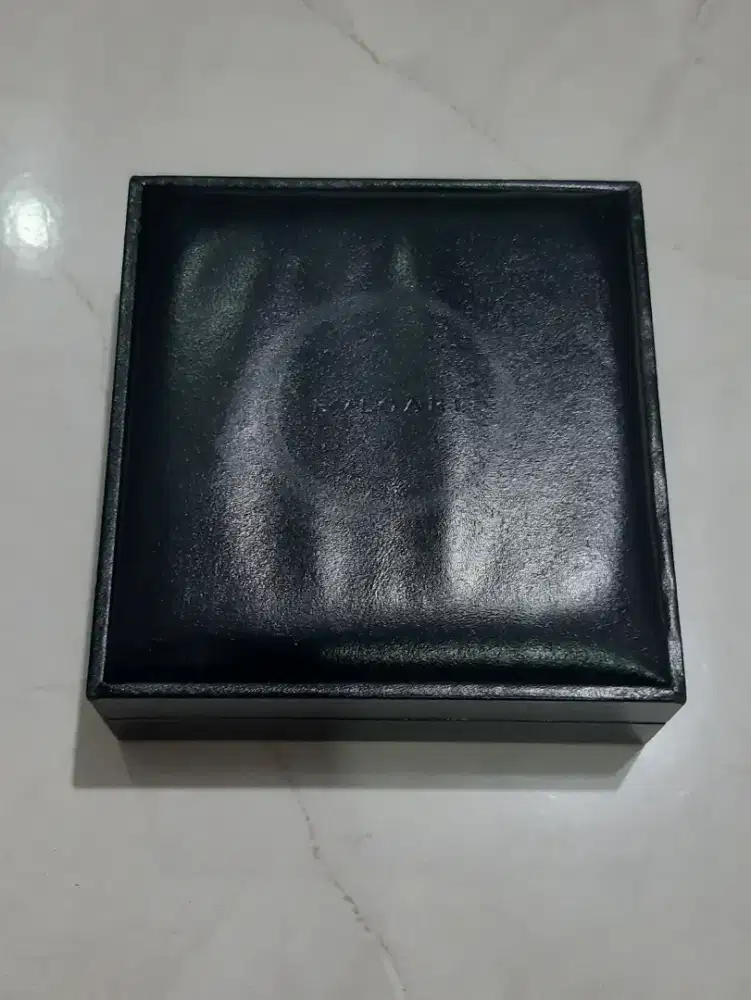 KOTAK PERHIASAN KALUNG BVLGARI ORIGINAL