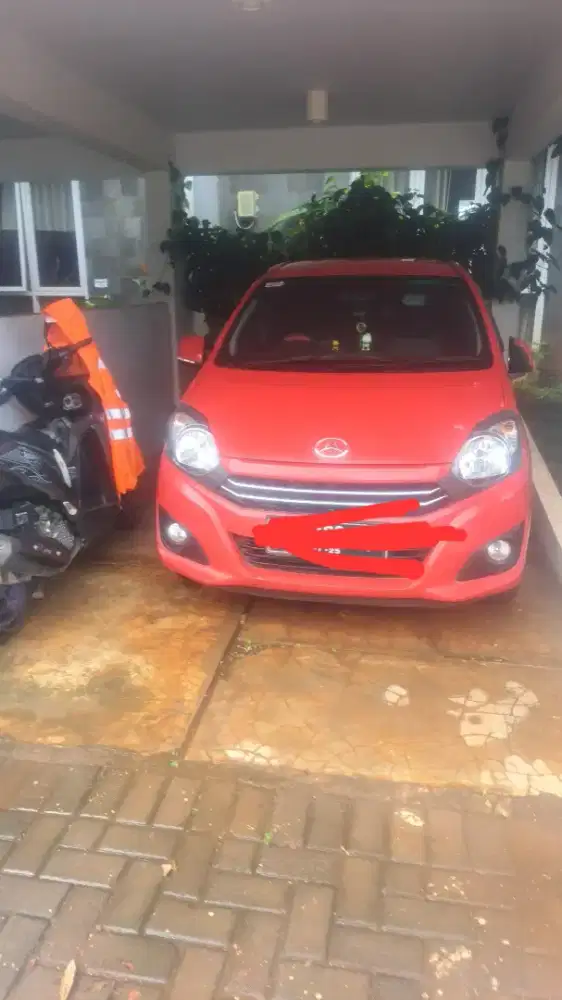 Ayla 1.0 X MT MERAH 2020