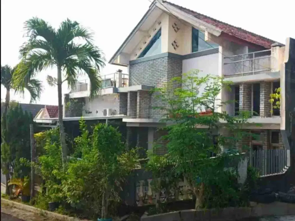 RUMAH DI PERUM SINAR WALUYO JL SINAR ABADI  TEMBALANG SEMARANG