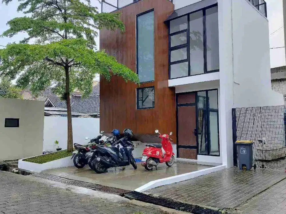 ANTAPANI 3LANTAI PLUS KOLAM RENANG BANGUNAN BARU MININALIS.