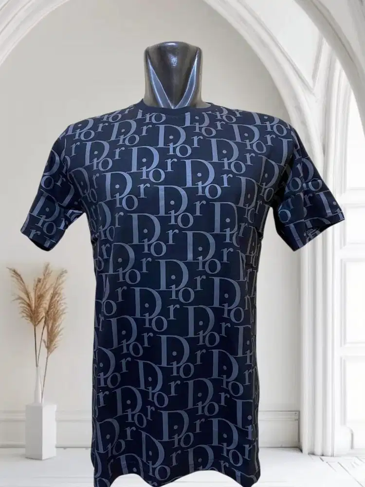 T-SHIRT CRISTIAN DIOR