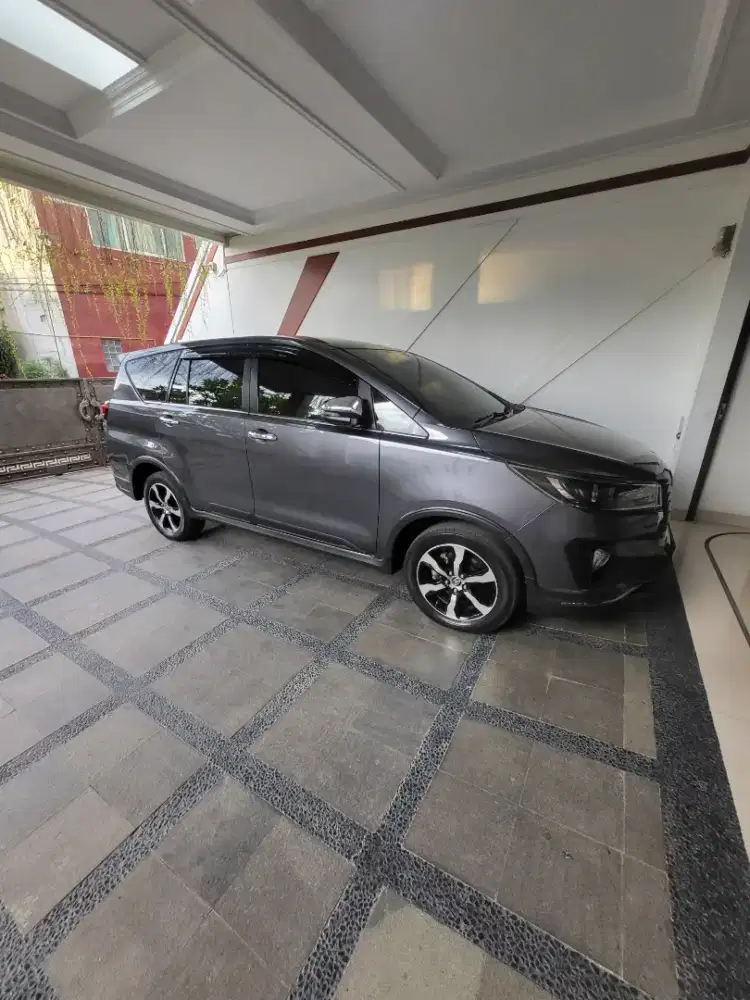 Innova Venturer Diesel At 2021